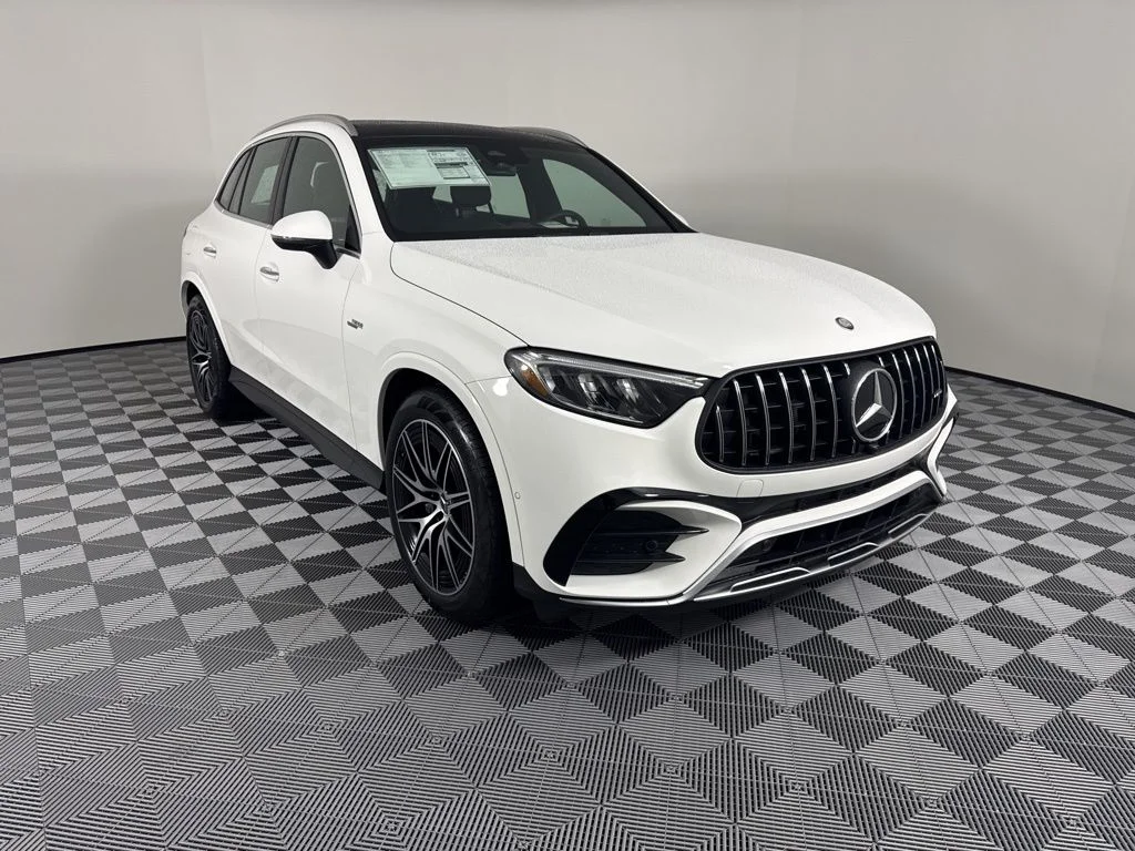 2026 Mercedes-Benz GLC