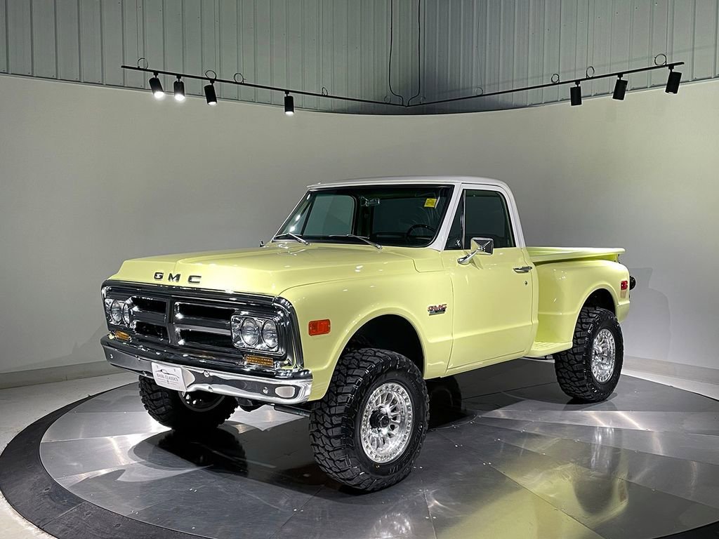 Used 1972 Yellow GMC  image 2