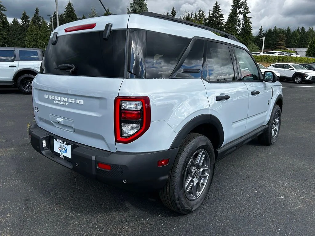 New 2026 Space White Metallic Ford Big Bend® image 5