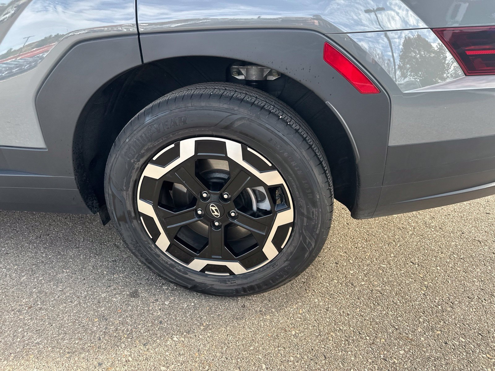 Certified Used 2026 Gray Hyundai SE image 7