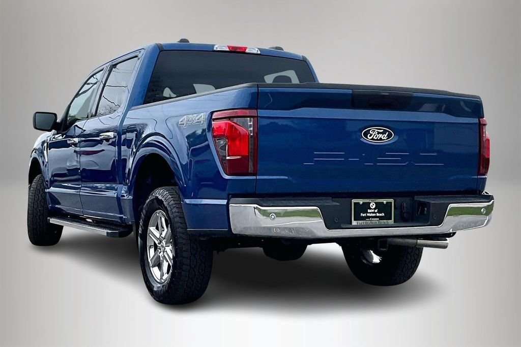 Used 2025 Blue Ford XLT image 4