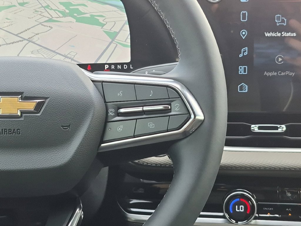 2027 Chevrolet Equinox LT - Photo 22