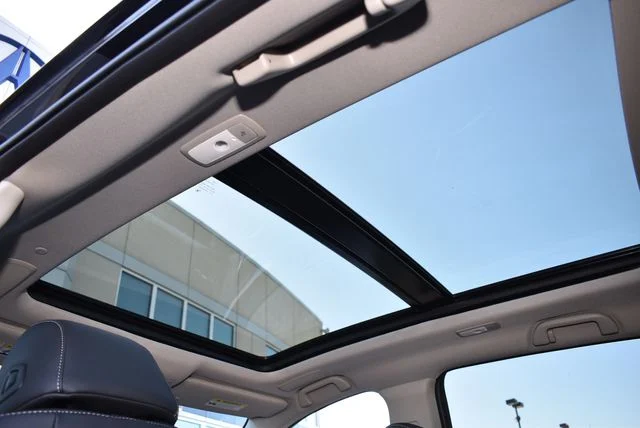 New 2026 Majestic Black Pearl Acura Technology Package image 23
