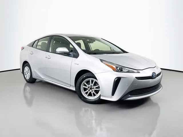 2021 Toyota Prius LE