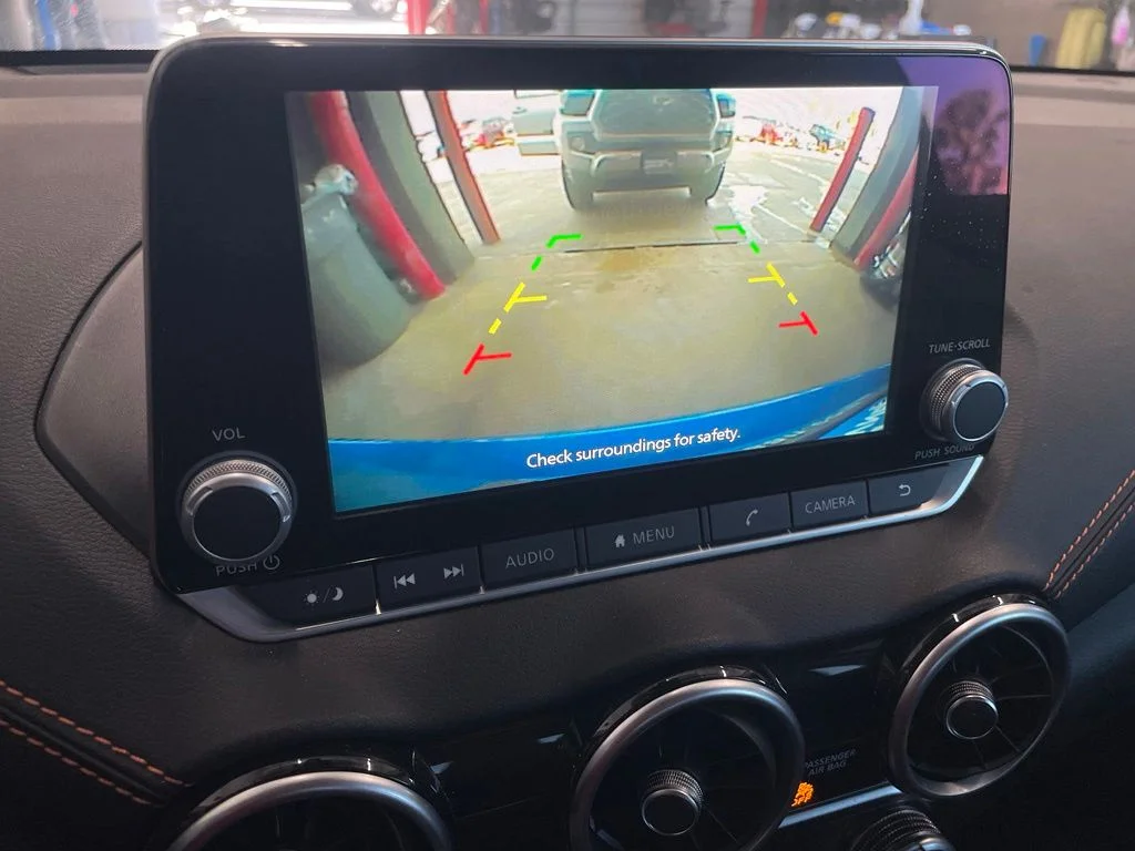 Used 2023 Blue Nissan SR image 8