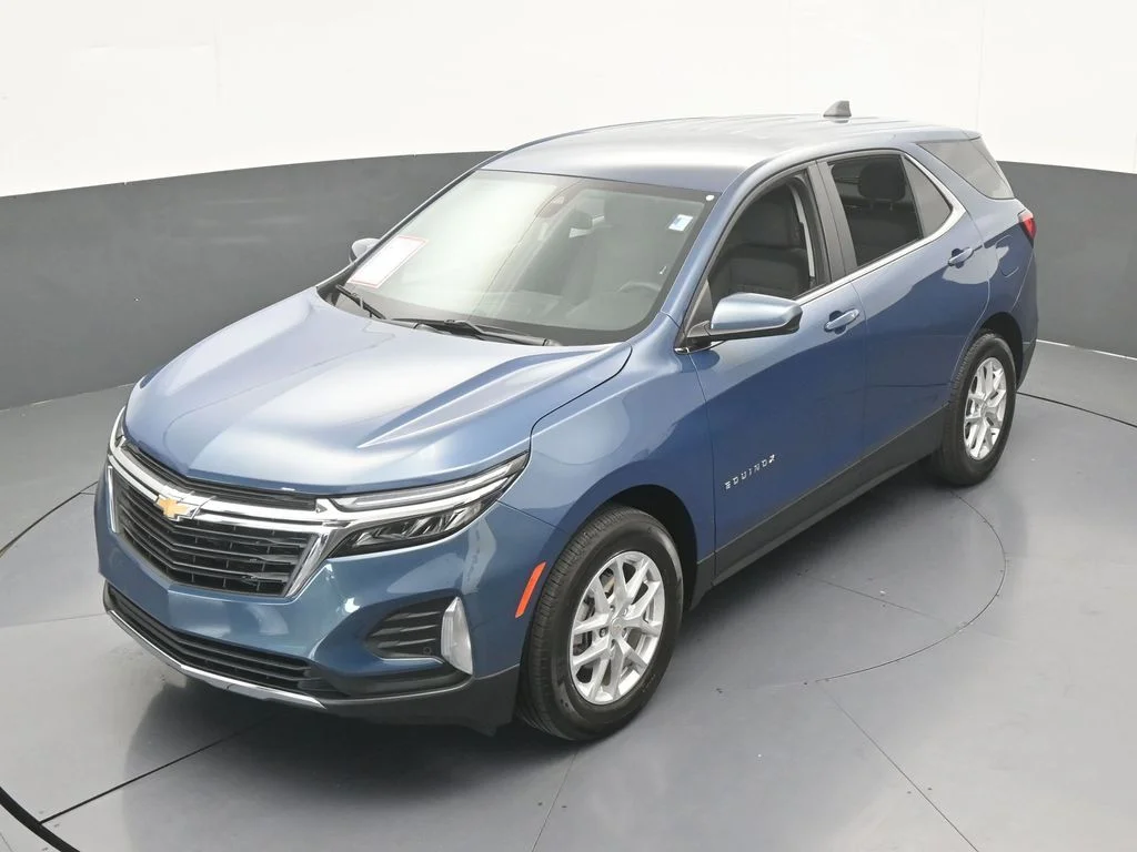 Used 2024 Lakeshore Blue Metallic Chevrolet LT image 44