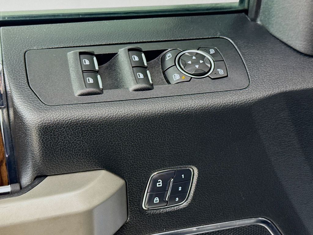 Used 2018 Stone Gray Ford Lariat image 23