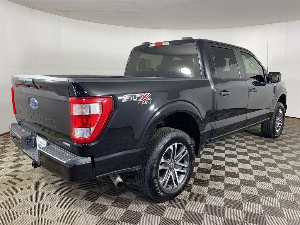 Used 2021 Agate Black Metallic Ford XL image 17