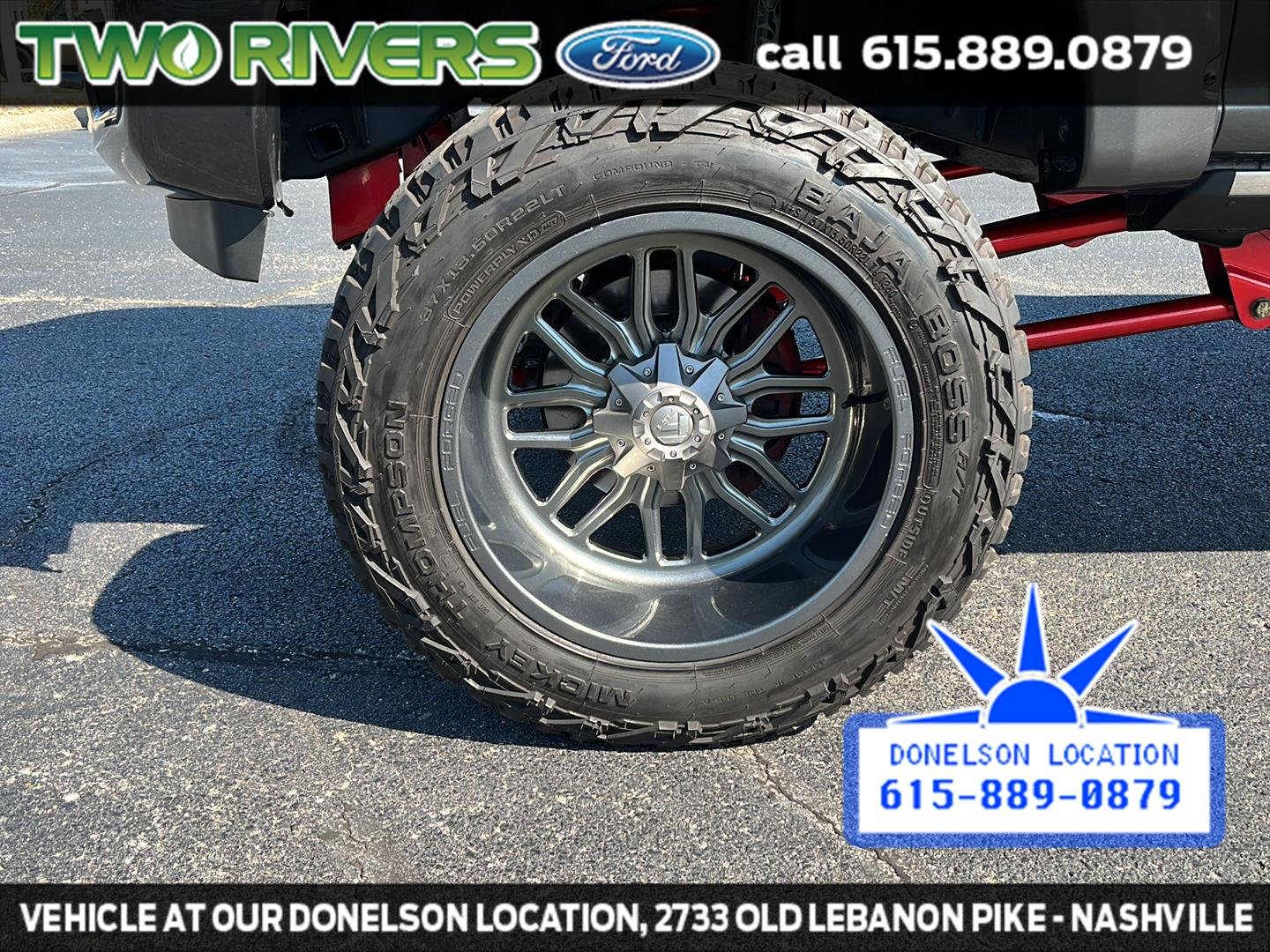 Used 2018 Magnetic Metallic Ford Platinum image 19