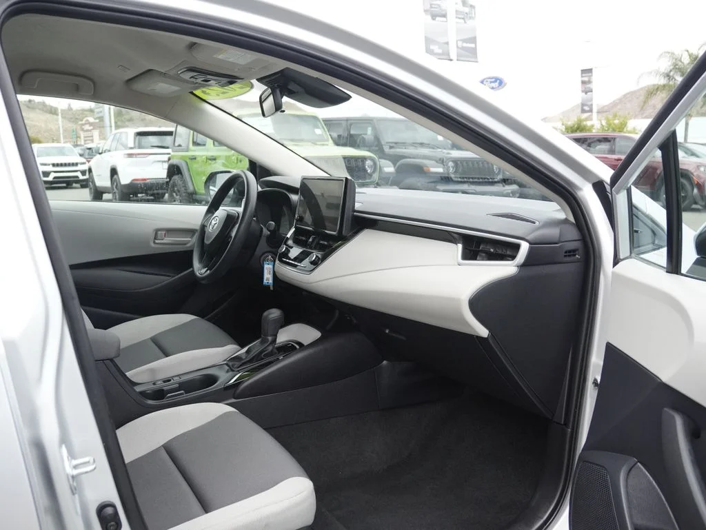 Certified Used 2025 Silver Toyota LE image 26