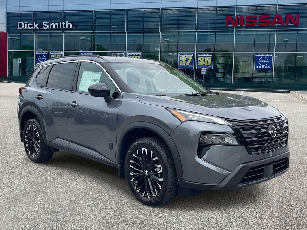 2026 Nissan Rogue Dark Armor AWD's photo