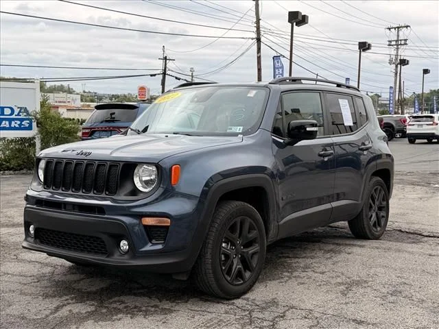 Used 2022 Blue Jeep Altitude image 9