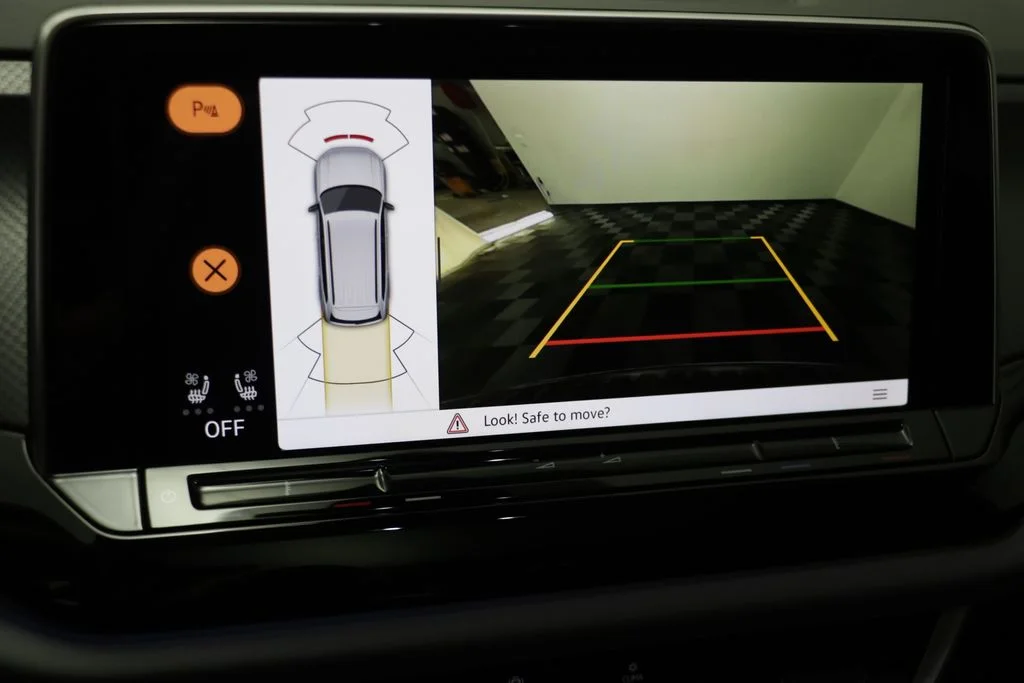 New 2026 Opal White Volkswagen Peak Edition image 10