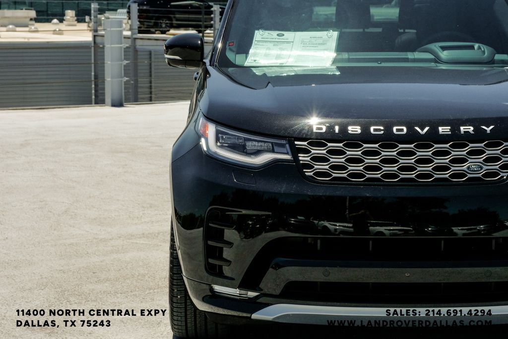 Certified Used 2025 Black Land Rover Metropolitan Edition image 58