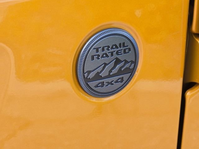 New 2026 Goldilocks Exterior Paint Jeep Sahara image 23