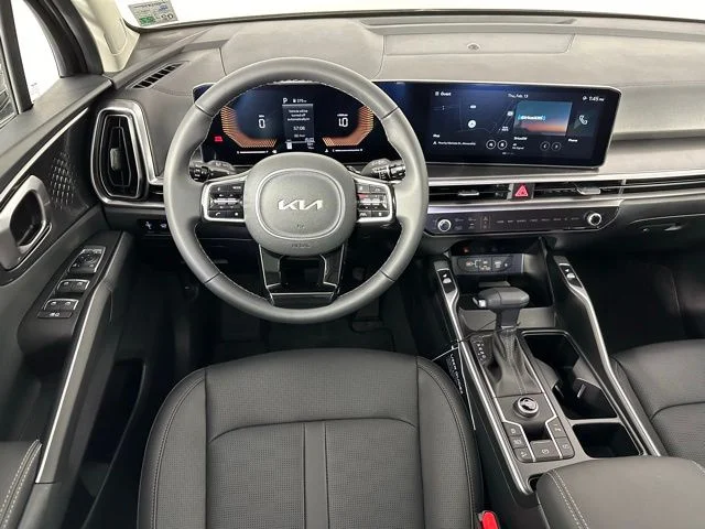 2025 Kia Sorento EX - Photo 15