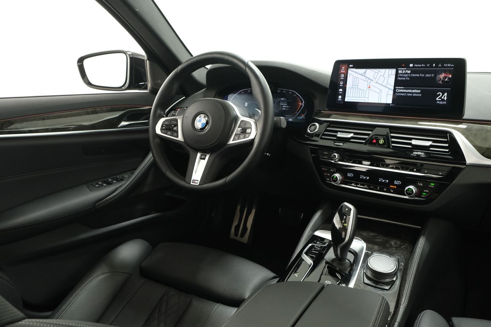 Used 2023 Black Sapphire Metallic BMW 540i xDrive image 10