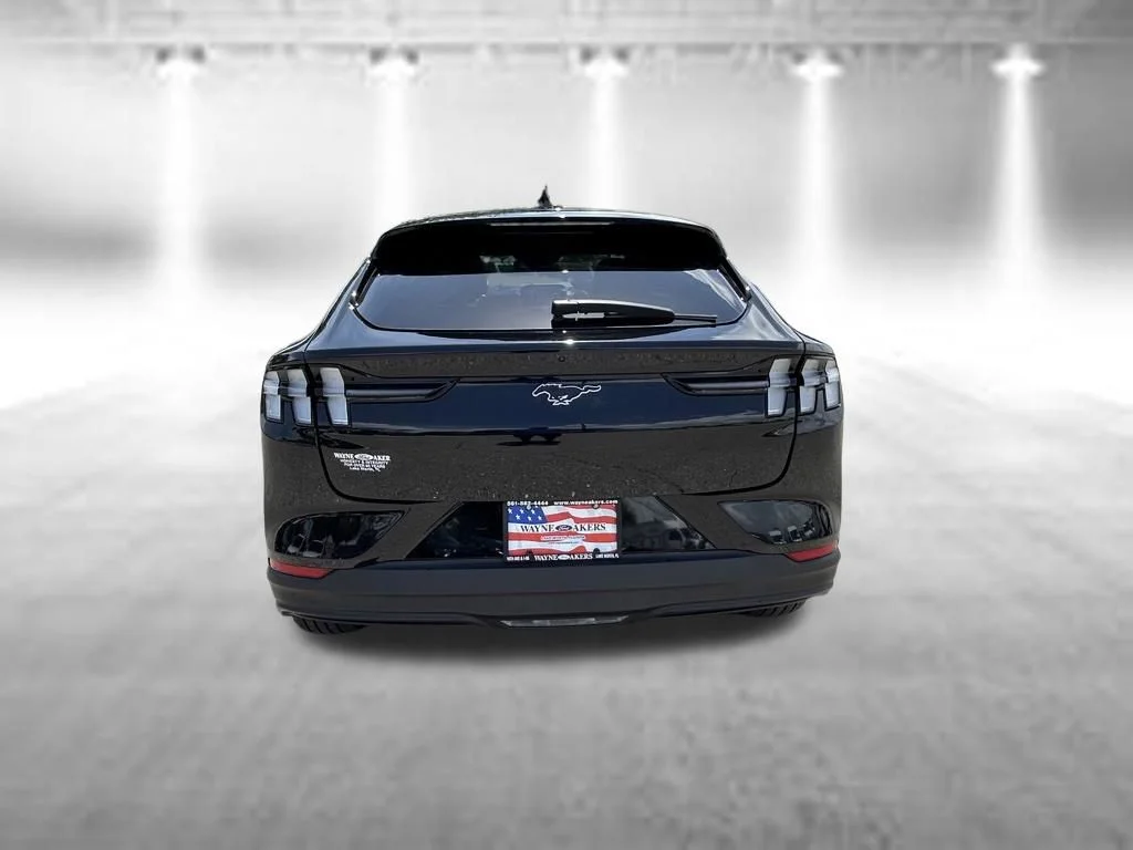 Certified Used 2024 Shadow Black Ford Select image 5
