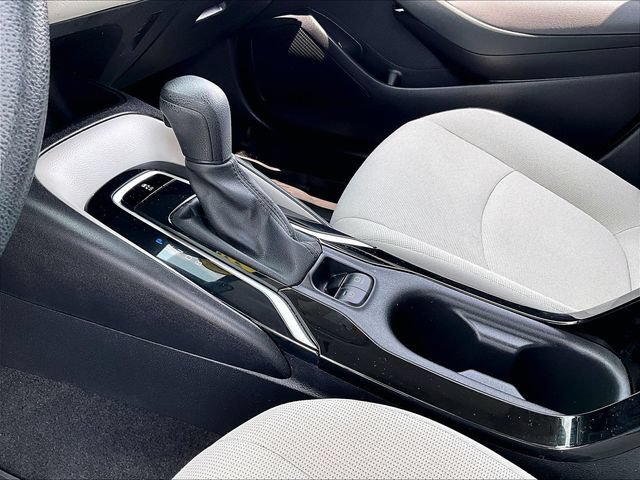 Used 2020 Celestite Toyota LE image 20