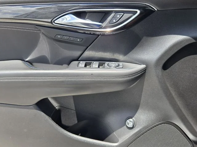 Used 2023 White Buick Essence image 25
