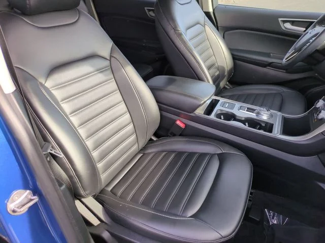 Used 2024 Blue Ford SEL image 32