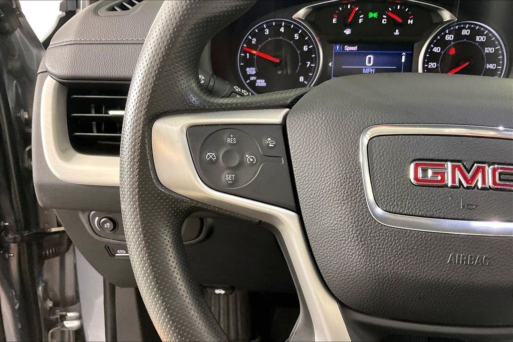 Used 2024 Silver GMC SLE image 9