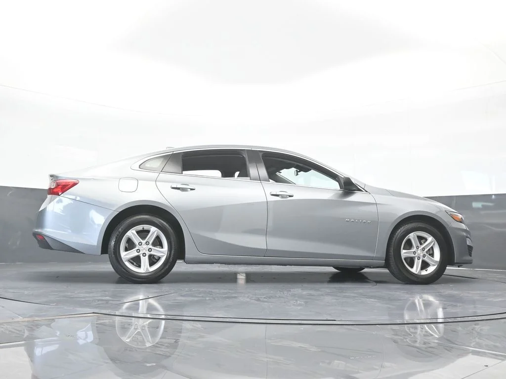 Used 2024 Sterling Gray Metallic Chevrolet LT image 60