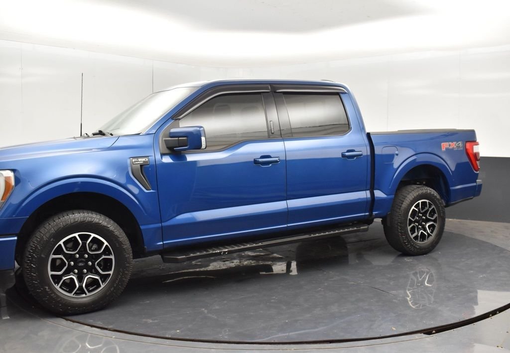 Used 2022 Blue Ford Lariat image 15