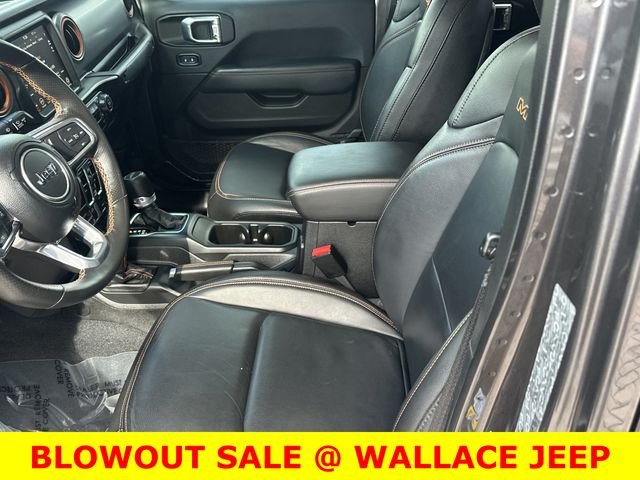 Used 2023 Gray Jeep Mojave image 16