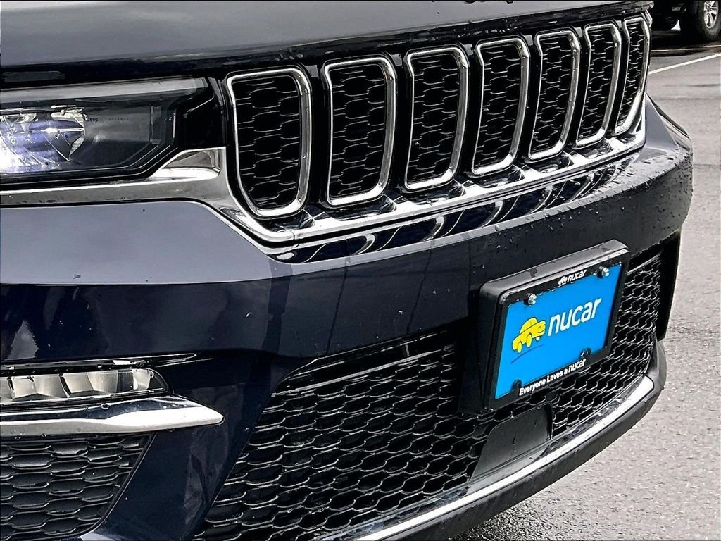 Used 2024 Black Jeep Limited image 28
