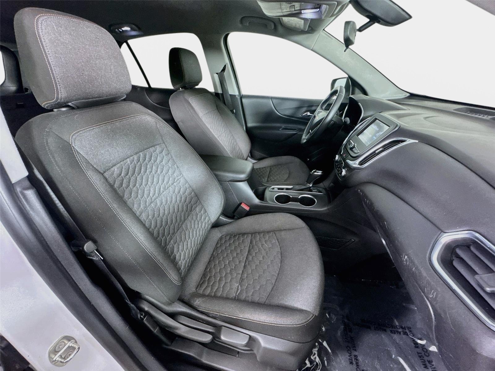 Used 2018 Summit White Chevrolet LT image 27