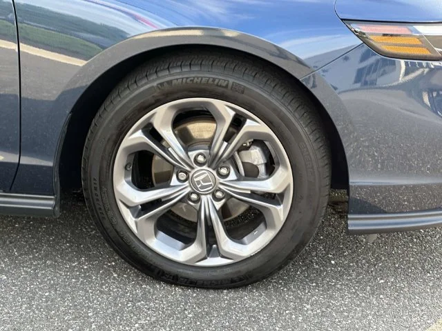 2024 Honda Accord EX - Photo 8