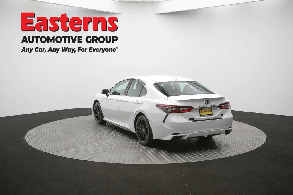 Used 2022 White Toyota SE image 63