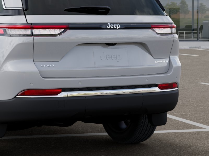New 2026 Bright White Clear-Coat Exterior Paint Jeep Limited image 13