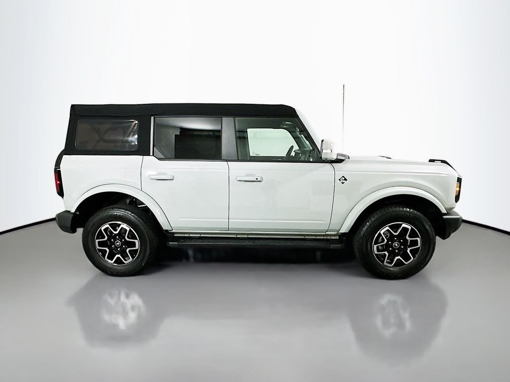 Used 2024 Green Ford Outer Banks image 4