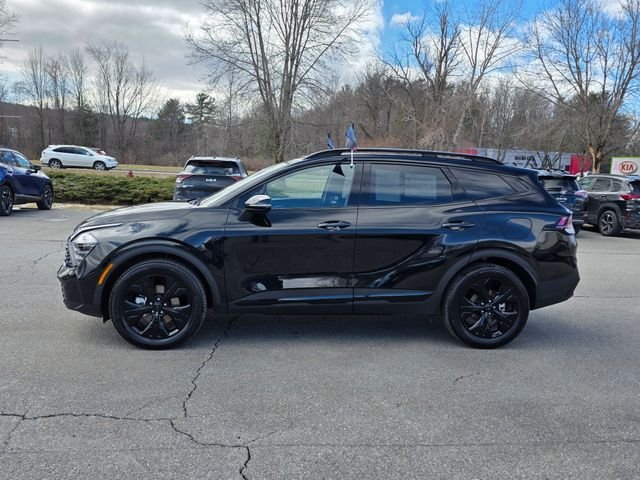 Used 2025 Black Kia X-Line image 6