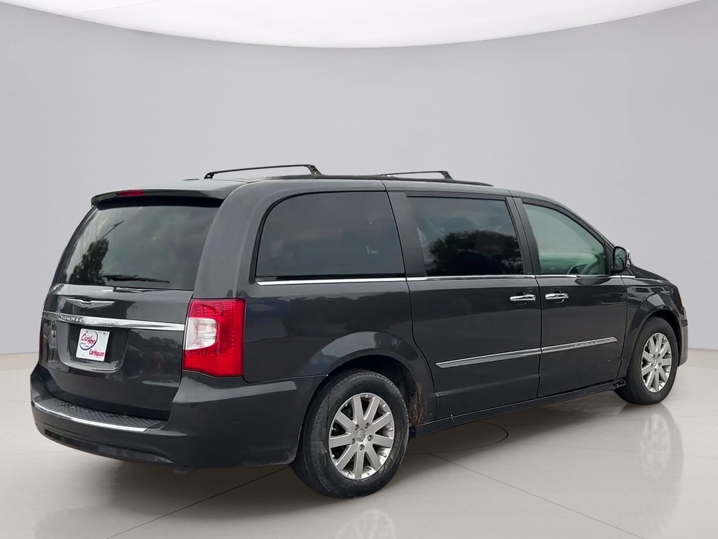 Used 2011 Gray Chrysler TOURING image 5