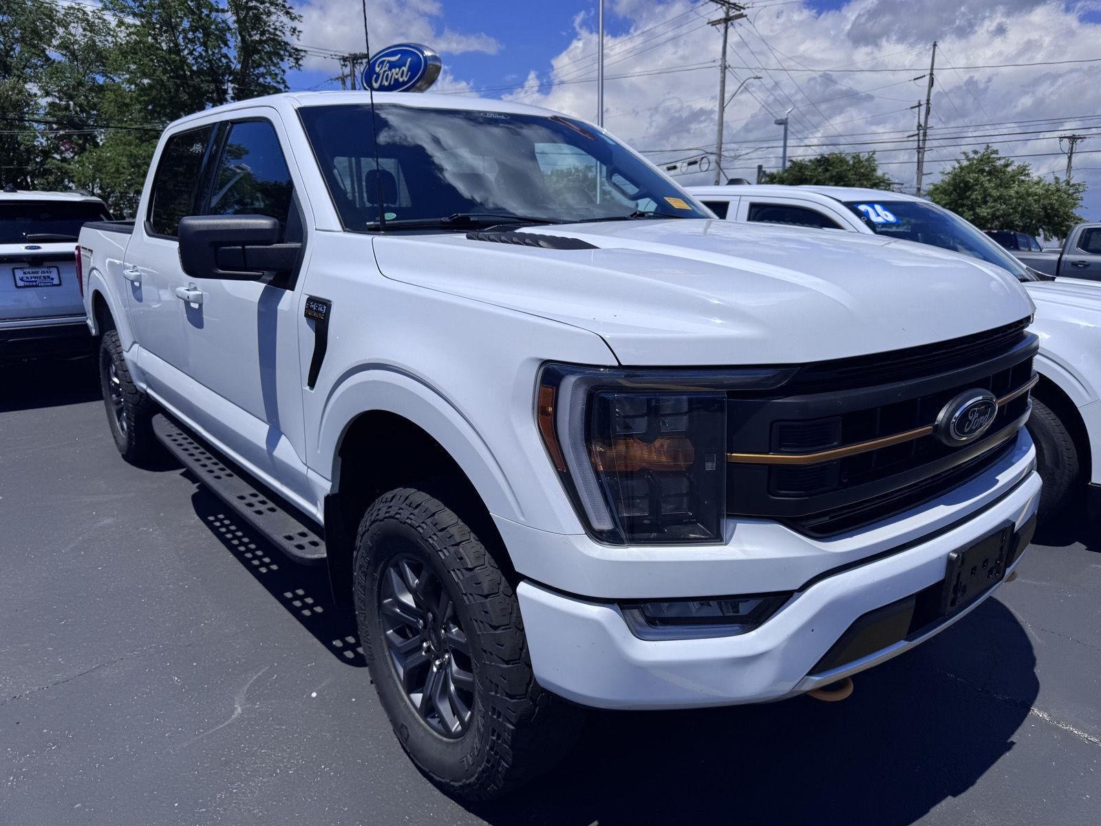 Used 2021 Oxford White Ford Tremor image 3