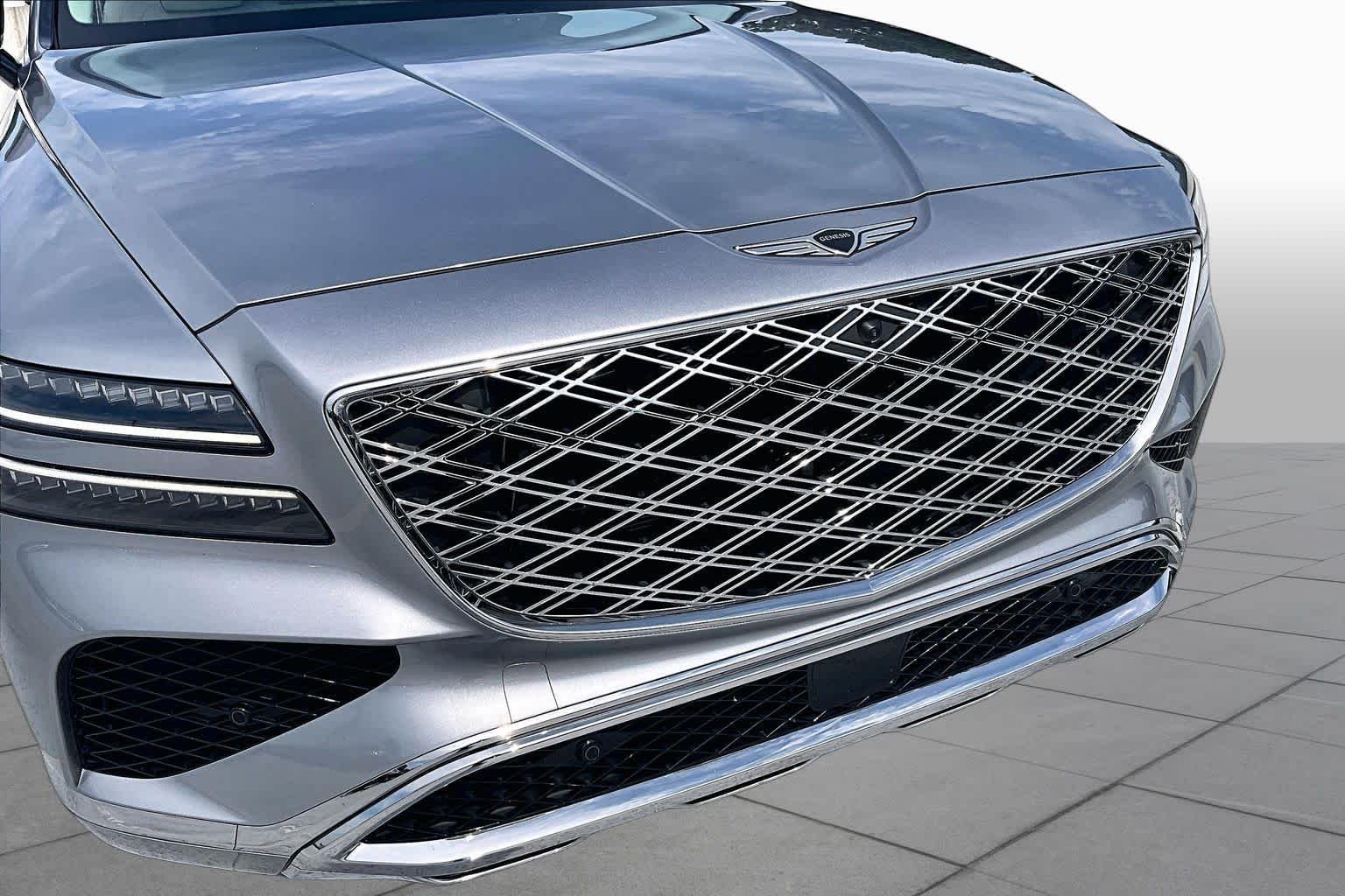 Used 2025 Savile Silver Genesis 3.5T Advanced image 30