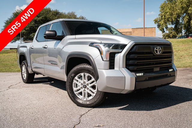 2024 Toyota Tundra SR5
