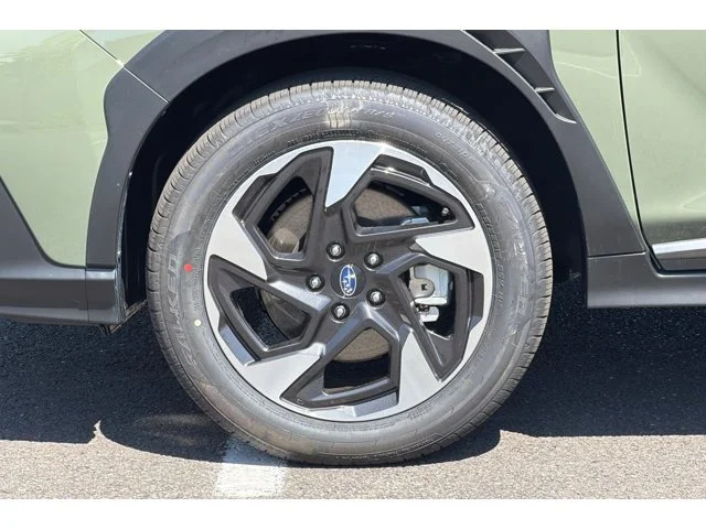 New 2026 ALPINE GREEN Subaru Limited image 52