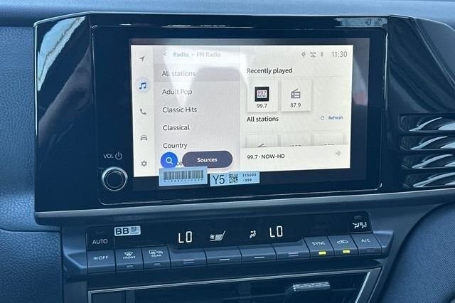 2026 Toyota Camry LE - Photo 21