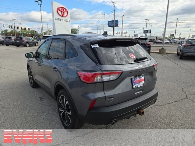Used 2022 Gray Ford SEL image 24