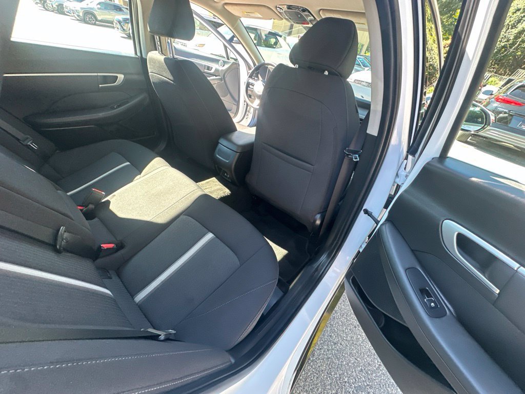 2025 Hyundai Sonata SEL - Photo 29