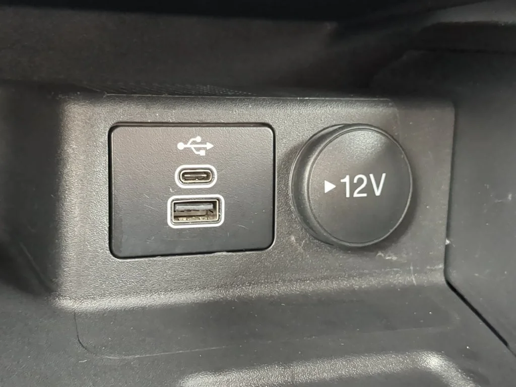 Used 2024 Gray Ford ST-Line image 24