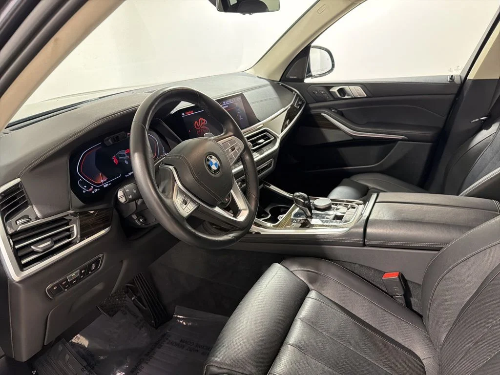 Used 2020 Gray Metallic BMW xDrive40i image 10