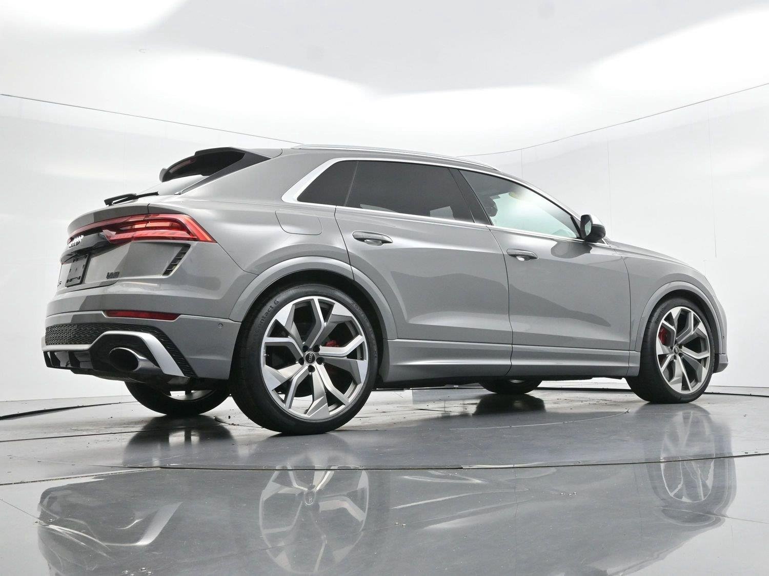 Used 2023 Nardo Gray Audi 4.0 TFSI quattro image 54
