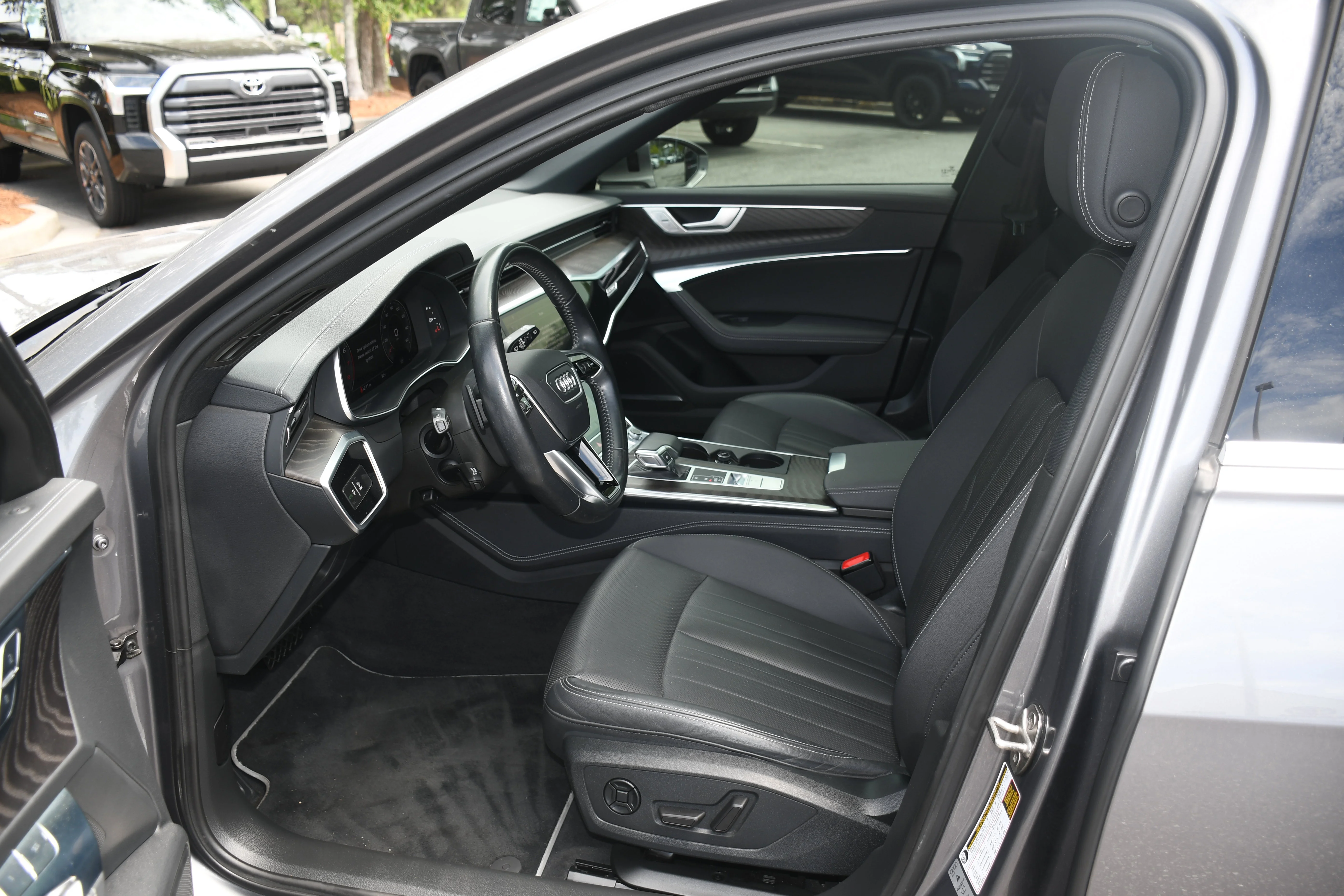 Used 2021 Gray Audi Premium Plus image 7