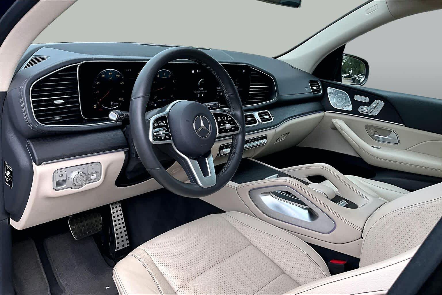 Used 2020 Lunar Blue Metallic Mercedes-Benz GLS 450 image 18