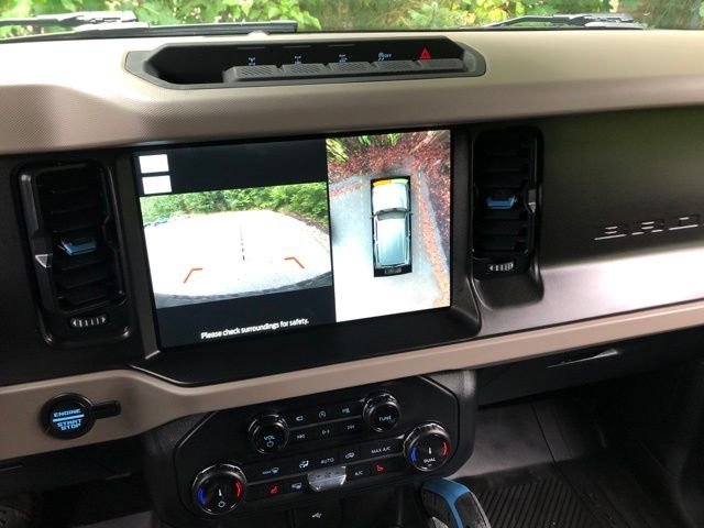 Used 2022 Oxford White Ford Wildtrak image 29